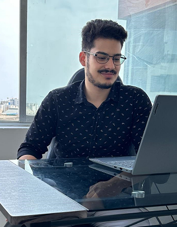 foto del gerente comercial de liosnworld, asesoría energética